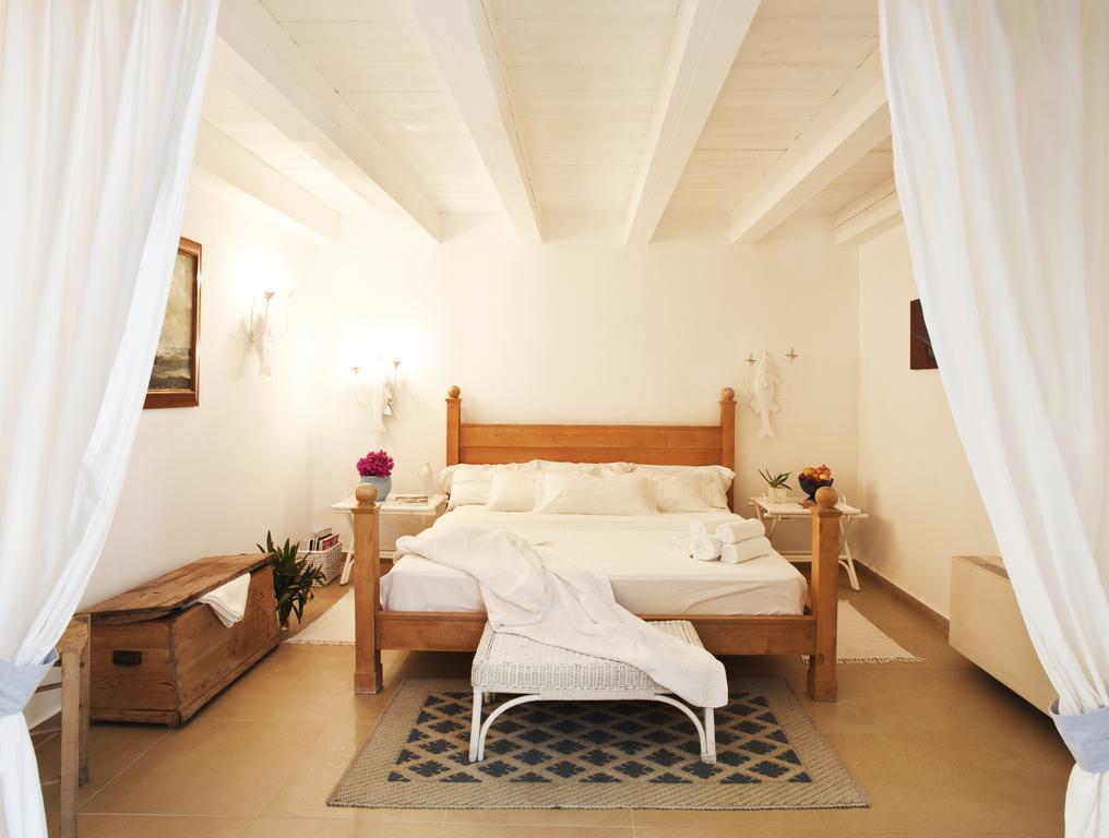 Villa Dei Tramonti Porto Rotondo Oda fotoğraf